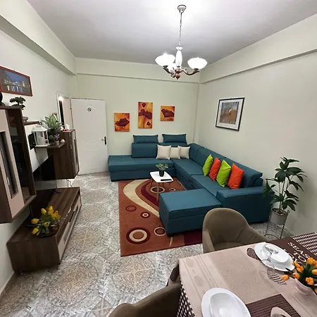 Rebi 2 Apartman *