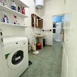 Rebi 2 * Durrës