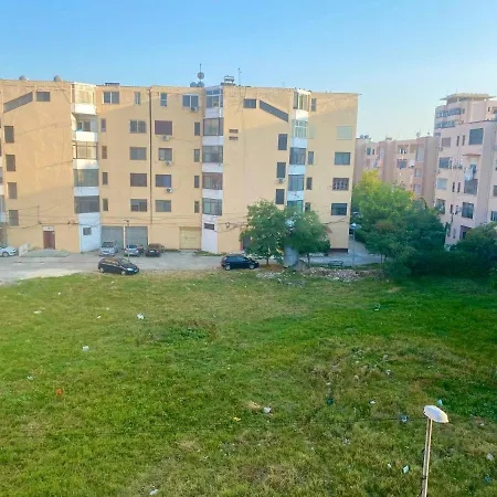 Rebi 2 * Durrës