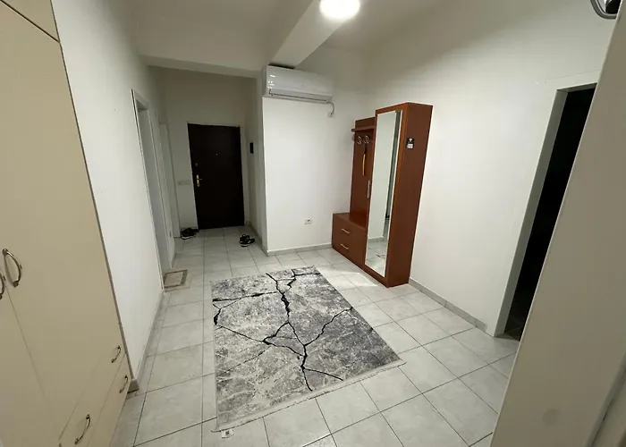 Rebi 2 * Durrës